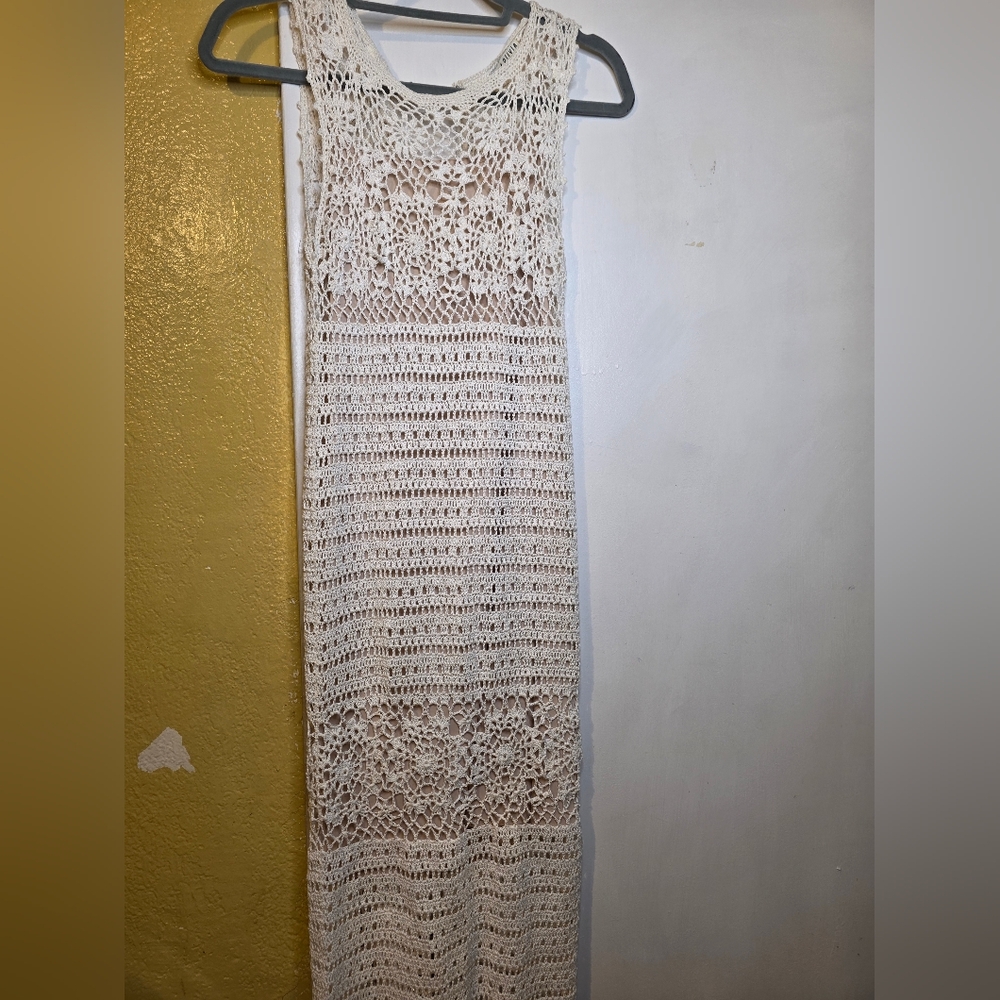Alice+ Oliva Women Crochet Ivory Sleeveless Sz 2